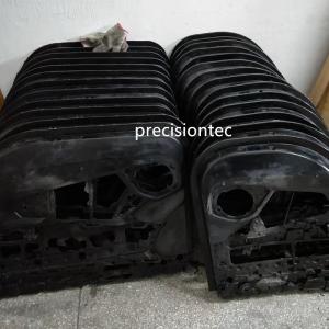 عملية صب السائل سيليكون المطاط