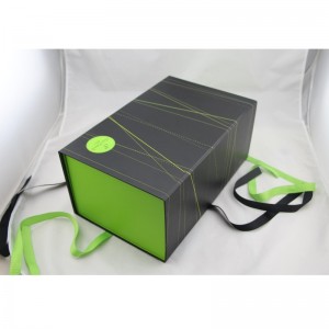 مغناطيس هدية مربع التعبئة والتغليف ورقة قابلة للطي مع الشريط