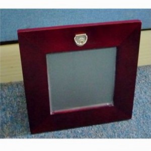 حافظة عرض بيسبول مثبتة على الحائط