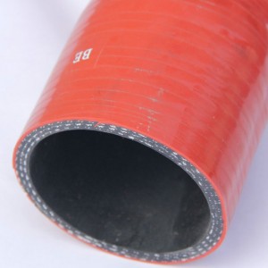 خرطوم مطاط السيليكون عالية الأداء السيارات المشعاع للشاحنات الثقيلة