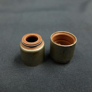 حجم حسب الطلب قطع المطاط السيارات صمام الجذعية ختم النفط ختم النفط SKF لمحركات الشاحنة