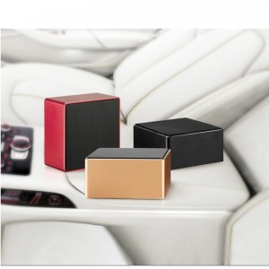 مصغرة سيارة لتنقية الهواء usb بالطاقة مع ذكي كشف نوعية الهواء وظيفة لإزالة الفورمالديهايد / smong / pm2.5 / جهة ثانية الدخان / رائحة / الغبا...