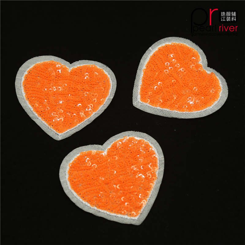 البرتقال شكل قلب الترتر التصحيح