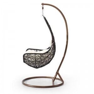 حديقة في الهواء الطلق وداخل قاعة معلقة القش سلة الخوص كرسي