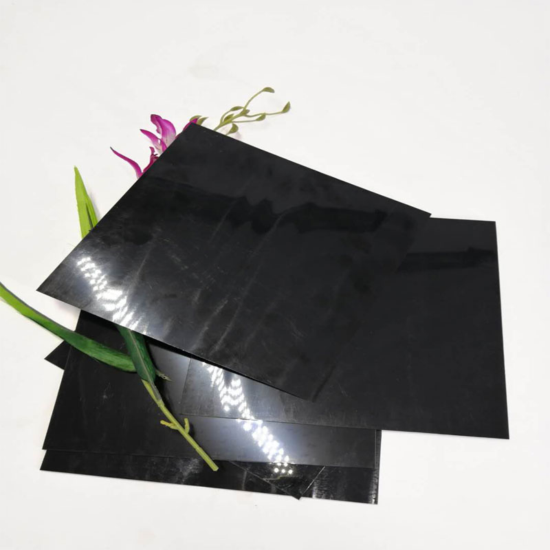 حار بيع 1.0MM الأسود لمعان عالية ورقة من البلاستيك الصلب بوليستر للديكور الأثاث