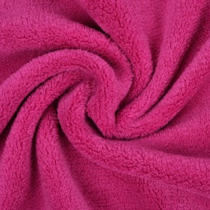 المرأة الناعمة الصوف بيجامة الكبار