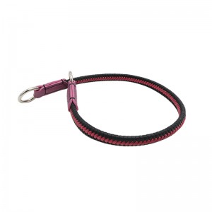 ستوكات نسج مع طوق الحيوانات الأليفة الجلود