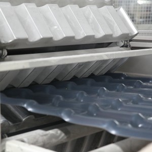 بلاط السقف PVC مواد البناء البلاستيكية