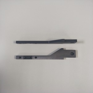 قطع غيار الآلات