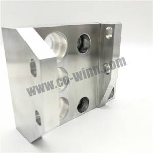 تخصيص قطع غيار الآلات التصنيع باستخدام الحاسب الآلي الألومنيوم أجزاء المحرك بعد البيع