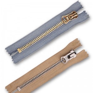 الانتهاء من السوستة المعدنية سستة معدنية مغلقة نهاية ومفتوحة بطريقتين 3