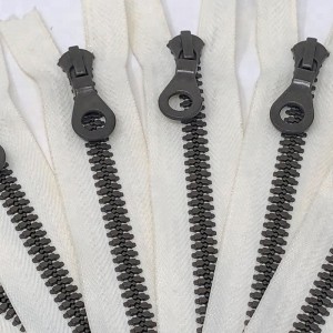 سستة بلاستيكية مغلقة النهاية الأزياء RIRI الأسنان رسمت المتزلج القفل التلقائي مع ثقب المفتاح سحب 9