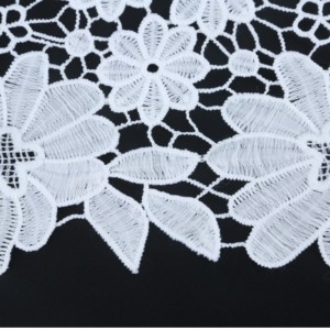 نسيج الدانتيل النقي أقمشة الدانتيل المطرزة البوليستر والحرير الحليب ، الدانتيل. بوليستر / نايلون الدانتيل ، الدانتيل والقطن
