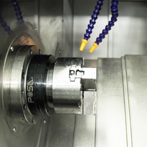 الصين نوع السرير مائل آلة التصنيع باستخدام الحاسب الآلي مخرطة