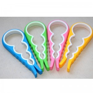 فتاحة زجاجات متعددة الوظائف مزودة بأربعة فتحات أمان يمكن فتحها في الأماكن المغلقة