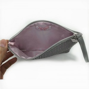 حقيبة مستحضرات التجميل المسطحة