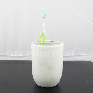 طقم حمام من الرخام الأبيض النقي