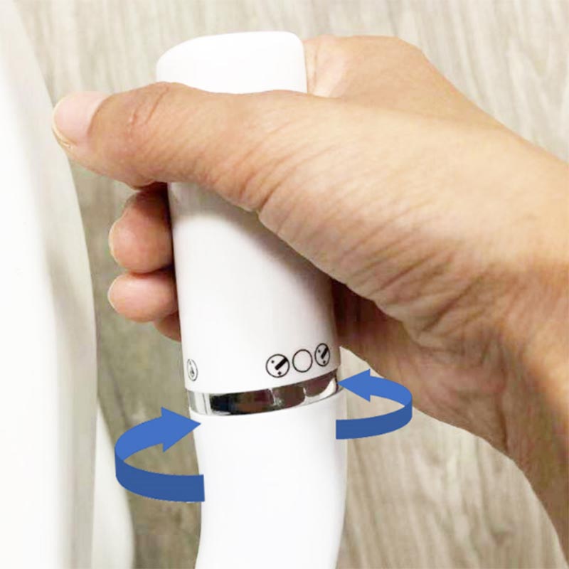 بيديت مقعد المرحاض في الأماكن العامة