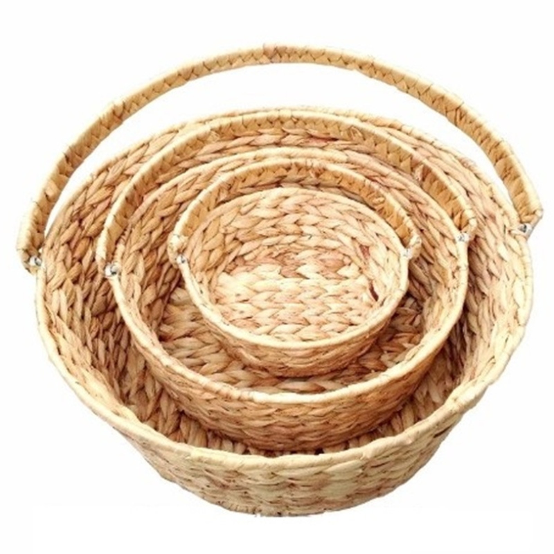 سلة صفير الماء مع مقبض