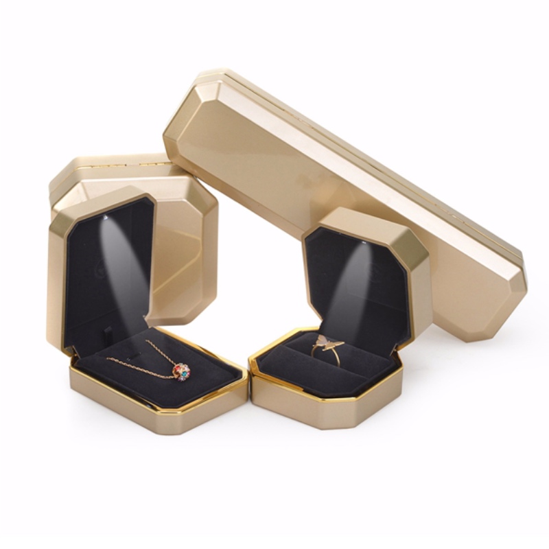 صندوق مجوهرات بلاستيكي FL-PA0006 مع مصابيح LED