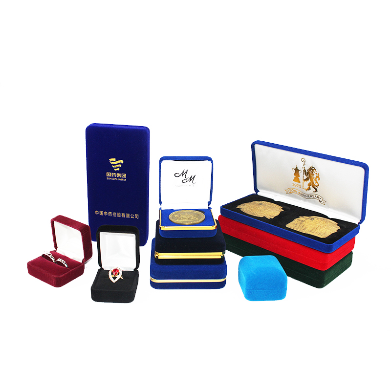 شارة معدنية مربع التعبئة والتغليف شارة مربع