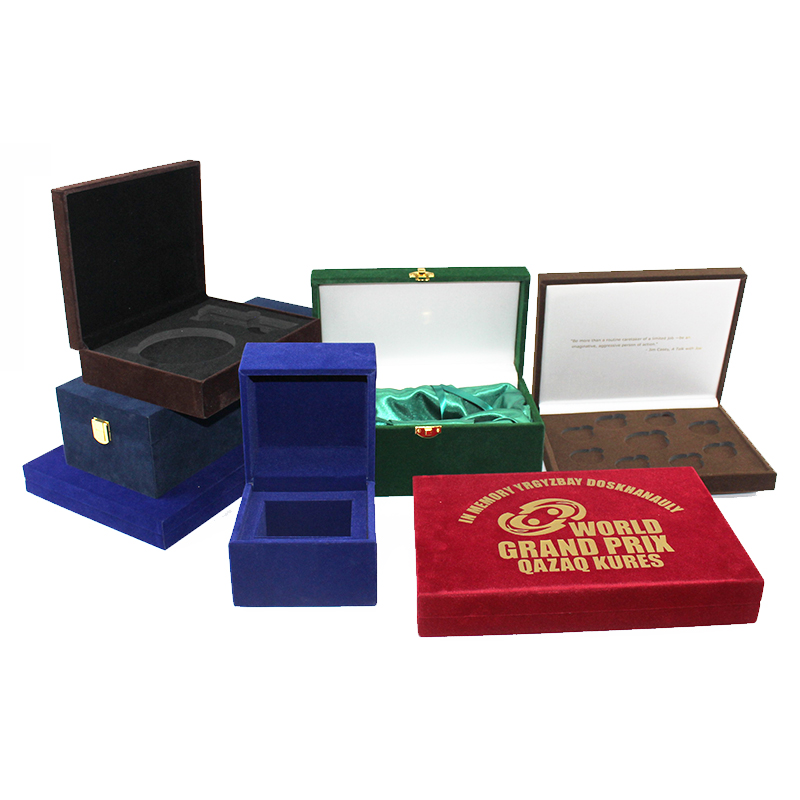 الأبحاث المتعلقة ب التلقائي مربع ووتش مع عرض