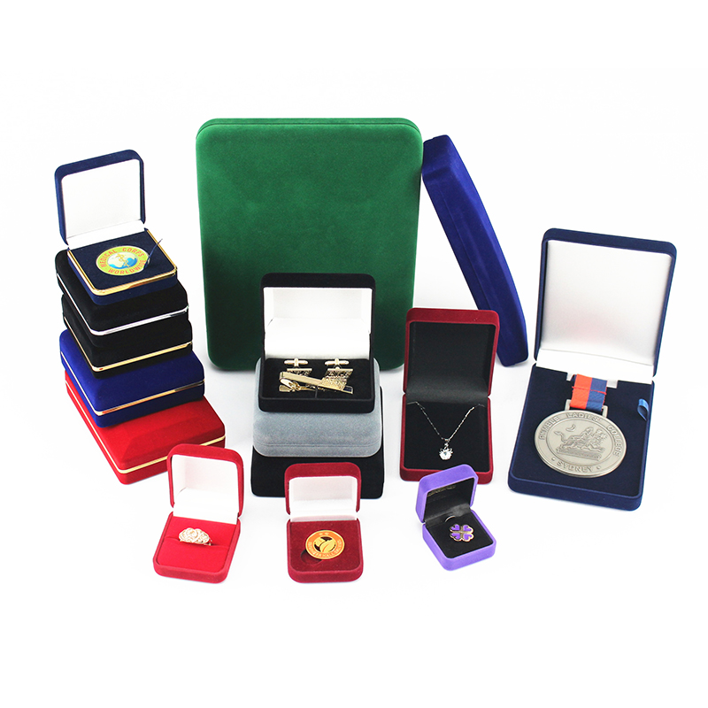 نصائح للحفاظ على المجوهرات الخاصة بك بشكل صحيح ، وحياة أطول