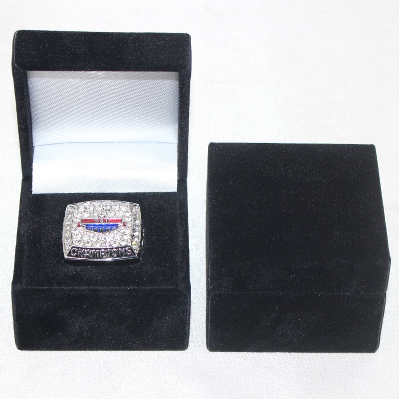 البند V-08 مربع فلنلت مربع لقطر 25-38 مم عملة ، شارة ، حلقة كبيرة ، وما إلى ذلك مم. 60 * 60 * 48 ، أوزان حوالي 63 جرام