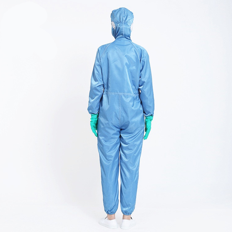 ملابس العزل الصيدلانية الحيوية
