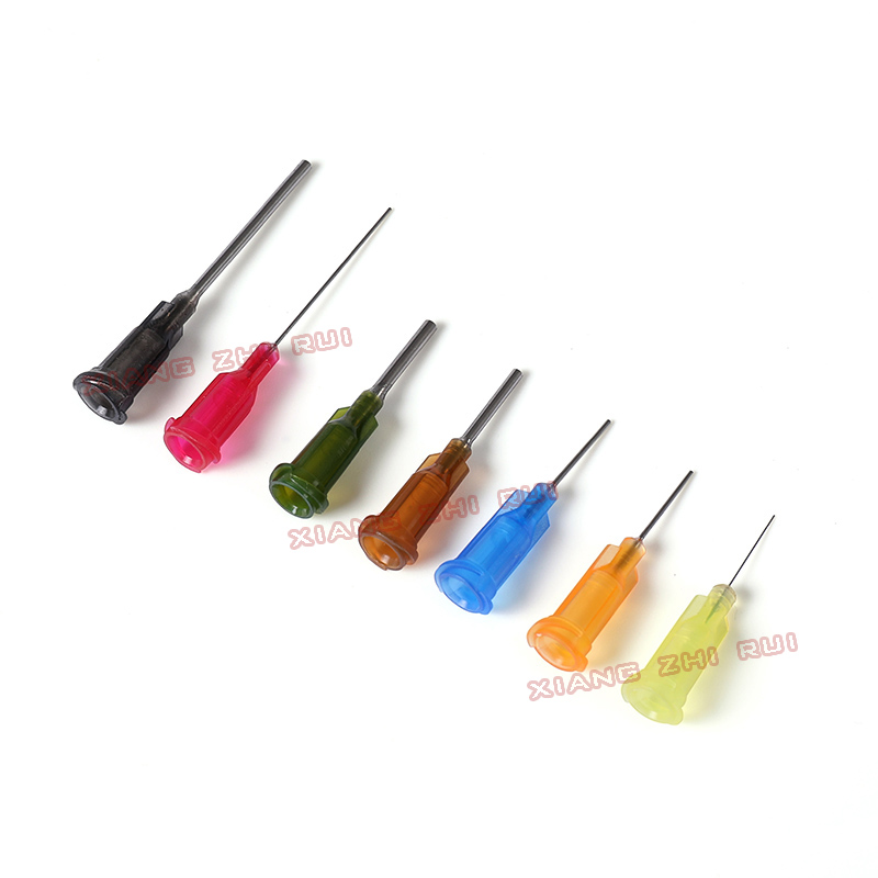 إبرة الفولاذ المقاوم للصدأ قاعدة بلاستيكية فعالة من حيث التكلفة