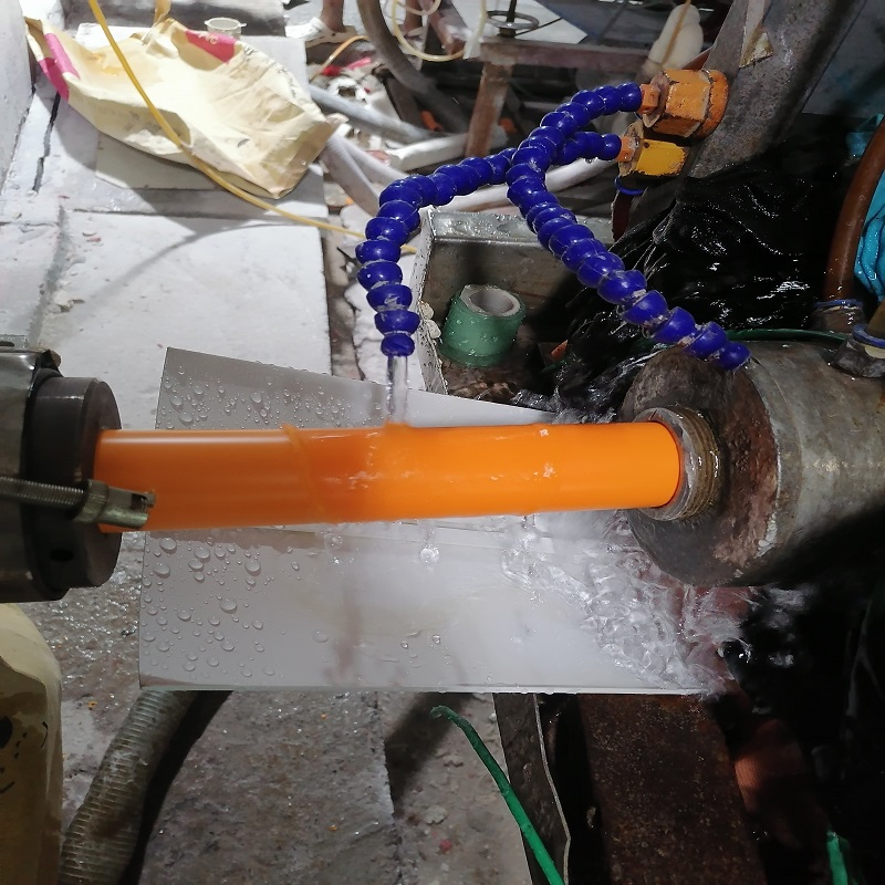 مخصص PVC الأنابيب مقذوف البلاستيك PVC الأنابيب البلاستيكية الصلبة البلاستيكية المصدرة من الصين