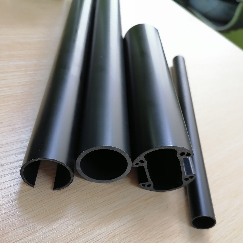 الأبحاث المتعلقة ب الصف الصناعية الأنابيب البلاستيكية السوداء