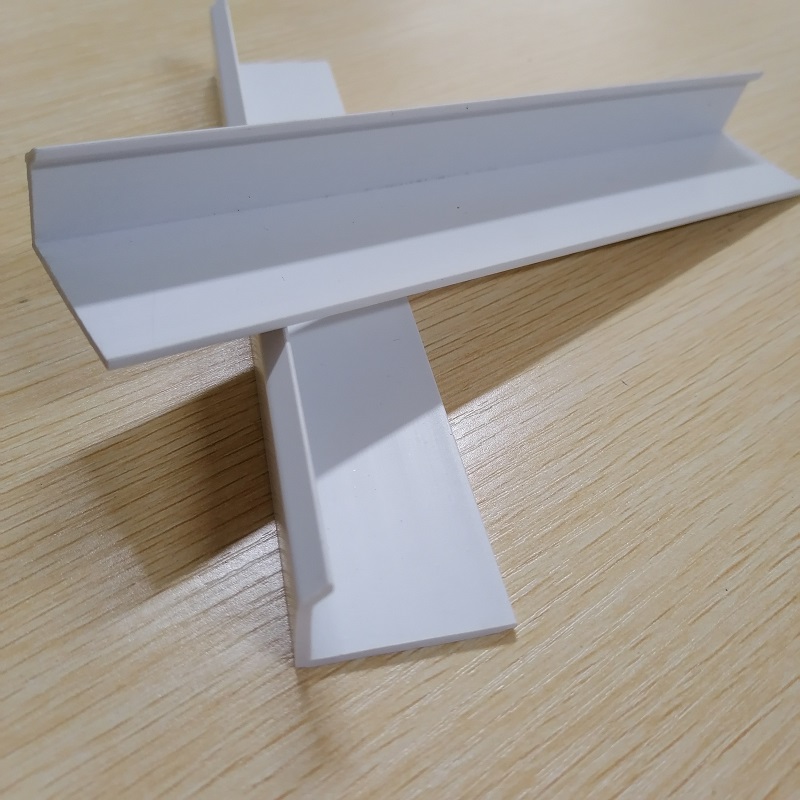 بولي كلوريد الفينيل البلاستيك لام على شكل قناة الصلب الشخصي بولي كلوريد الفينيل حماية الباب تقليم حافة الزاوية