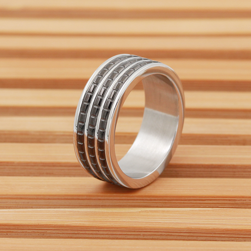 خاتم رجالي من الفولاذ المقاوم للصدأ مطلي باللون الأسود