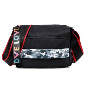 الصانع بالجملة 2020 جديد أزياء المرأة \\\\\\\\\\\\ مربع مربع مربع النايلون سستة الهاتف المحمول حقيبة واحدة الكتف قطري الصليب حقيبة تخصيص