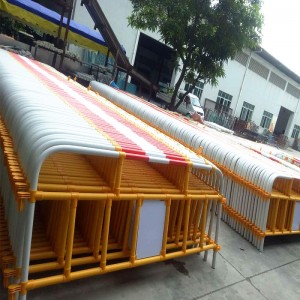 Barrera de tráfico فالا دي كونترول دي الجماهير Barrera SEPARADOR DE CARRETERA APILABLE