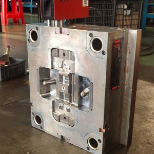 قوالب حقن المهنية مصنعين تخصيص قوالب حقن أجزاء بلاستيكية صناعية الصين للبيع