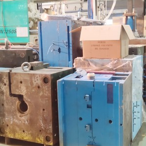 عالية الجودة ShenZhen Mould Factory تخصيص آلة حقن البلاستيك أجزاء صب