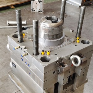 الصانع الصين مخصص حقن القالب المهنية صنع قوالب بلاستيكية دقيقة