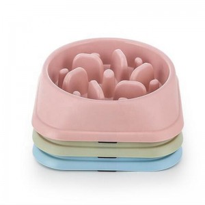 وعاء التغذية البطيء