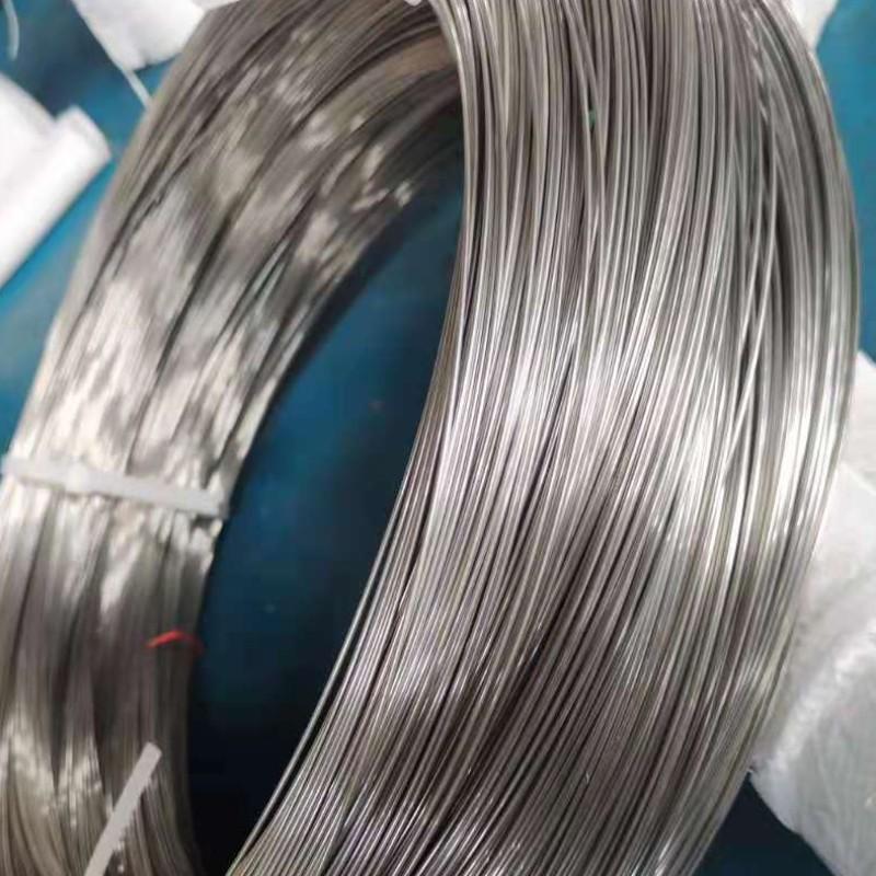 [تطبيق Invar] على مدار الساعة الربيع