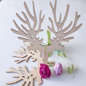 زينة الميلاد