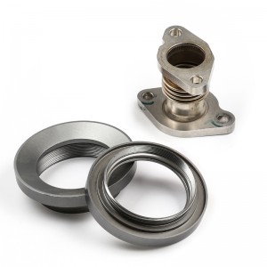 تحمل الملحقات