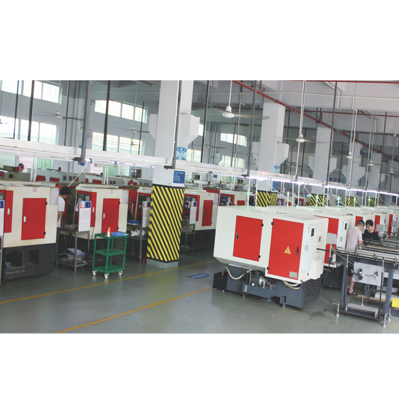 تطبيق استراتيجية معالجة طحن خمسة محاور لأنابيب الكوع