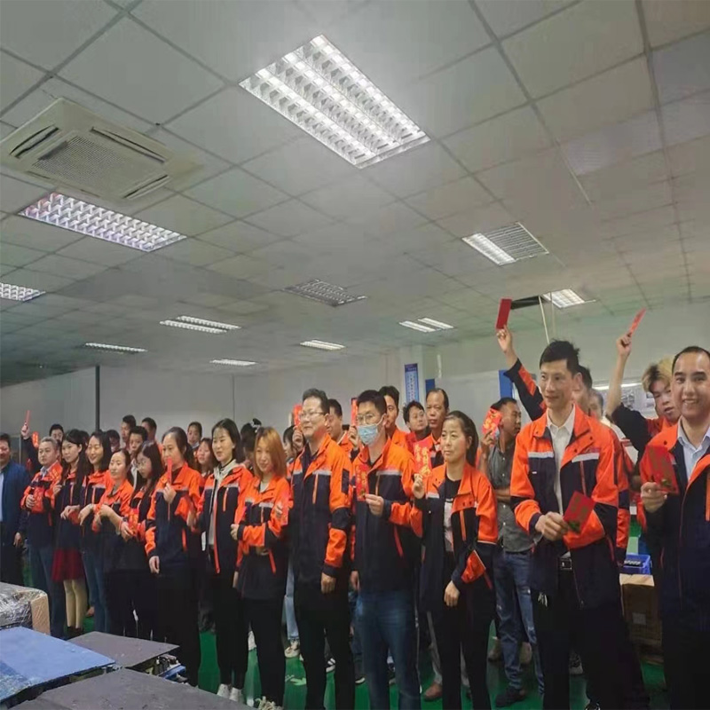 مغلفات رأس السنة الجديدة