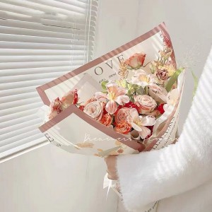 الورق الأنسجة ورقة التفاف ورقة متعددة الألوان ورقة 30 جرام&35 جرام كرافت ورقة بريق ورقة الكرتون احباط ورقة الطباعة شعار الأبيض&yellow ك...