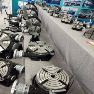 الاتصال العمودي و Horizontai Dial Universal رأسه