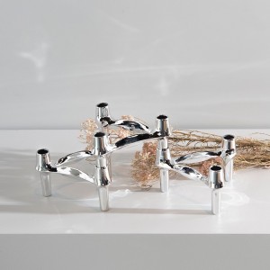 شمعدان ثلاثي