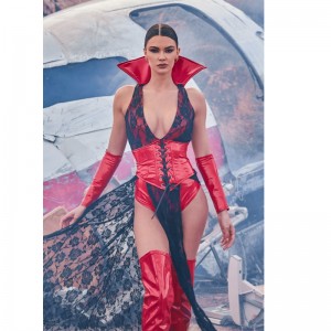 أزياء مصاص دماء الشر