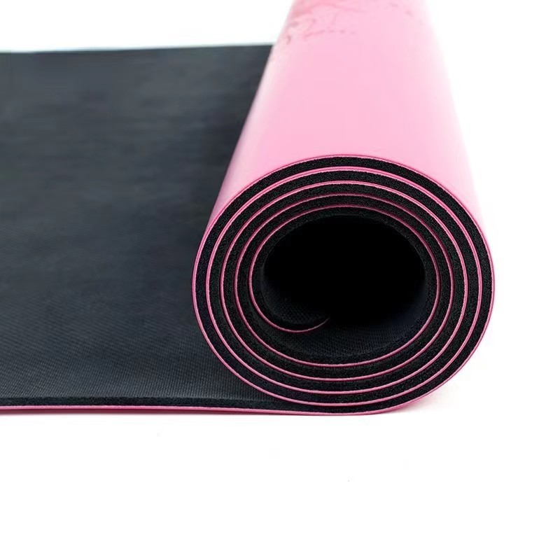 طباعة أو أسانا PU Rubber Yoga Mat Wholesale ، تدعم الشعار المخصص والنمط ، والرياضة اللياقة البدنية غير الصديقة للبيئة